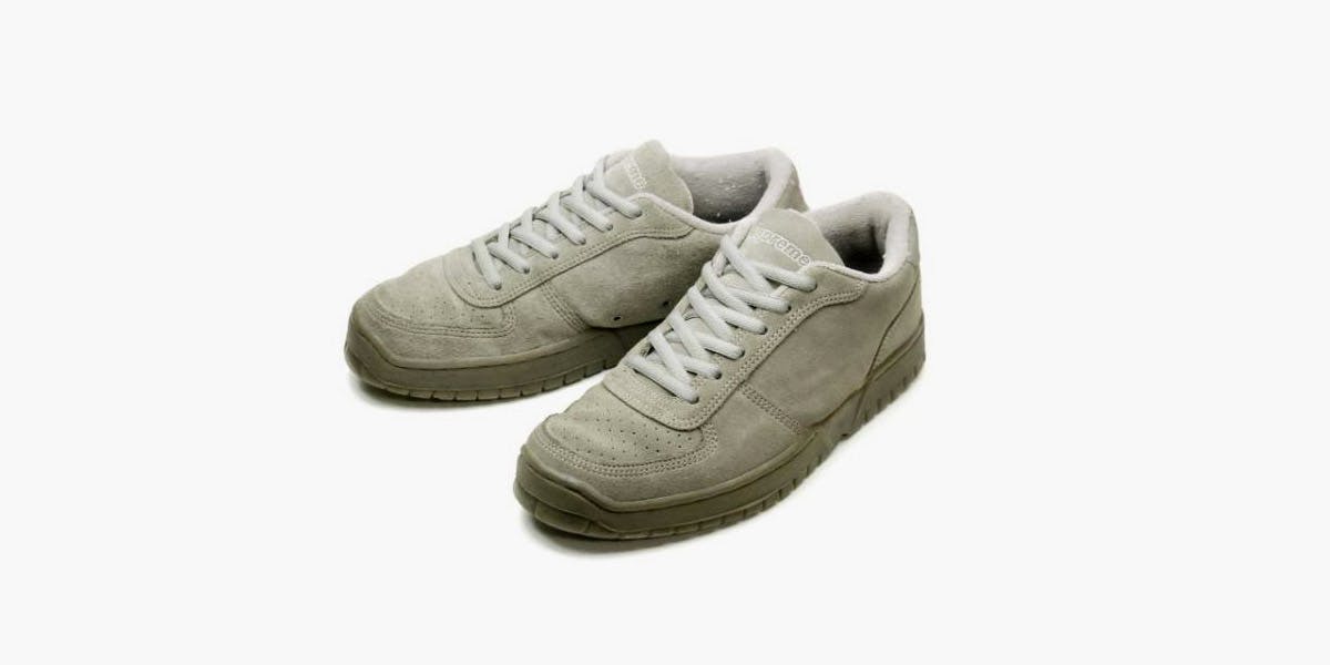 supreme dc shoes